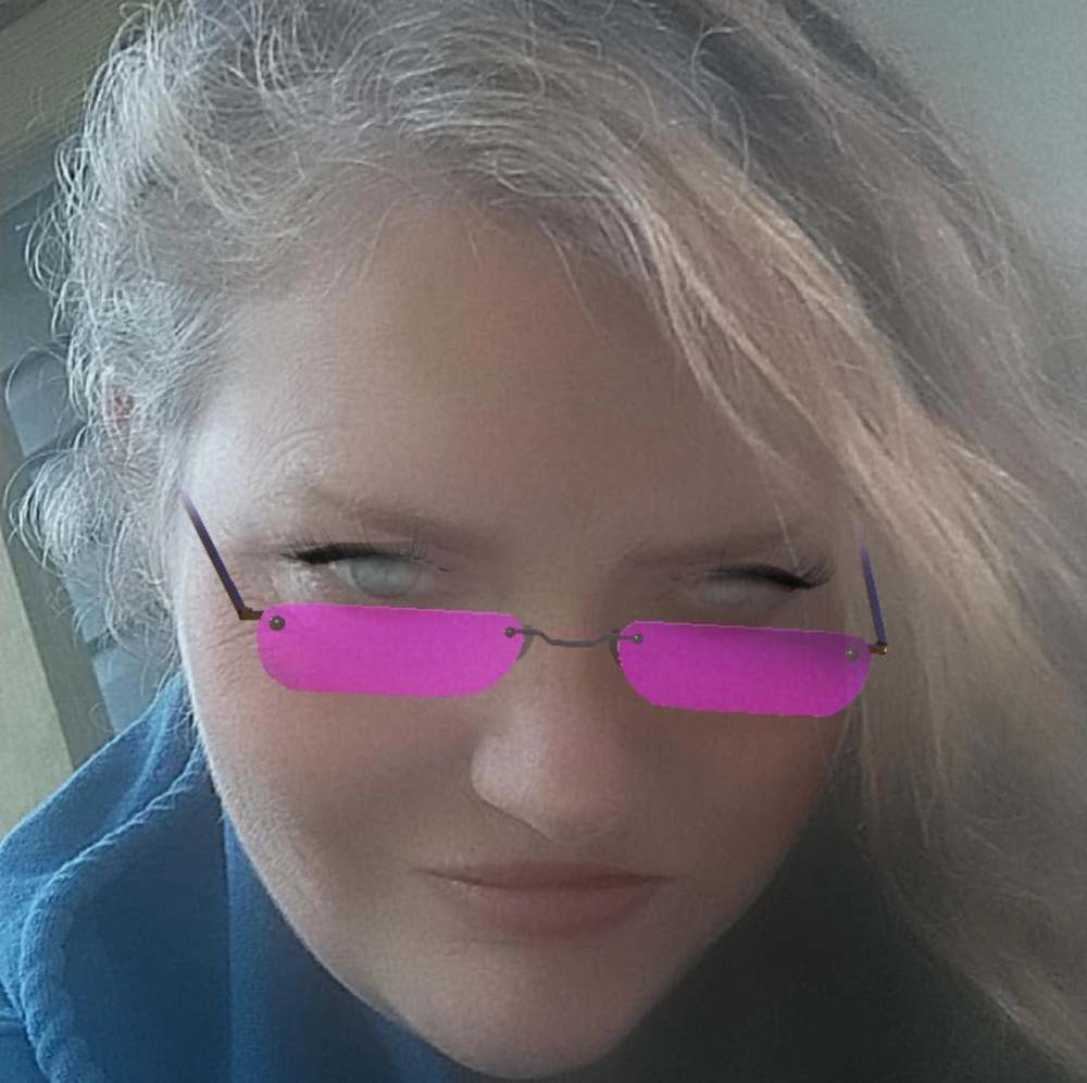 Meet your Posher, Cindy